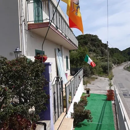 Bed & Breakfast B&B Gattina Naso