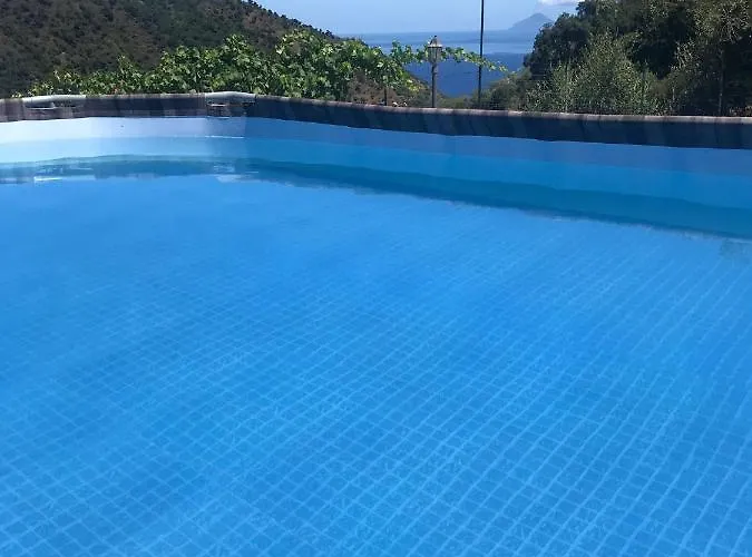 Bed & Breakfast Gattina Naso